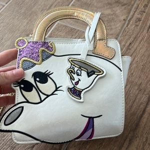 Danielle Nicole Mrs. Potts & Chip purse, gently used